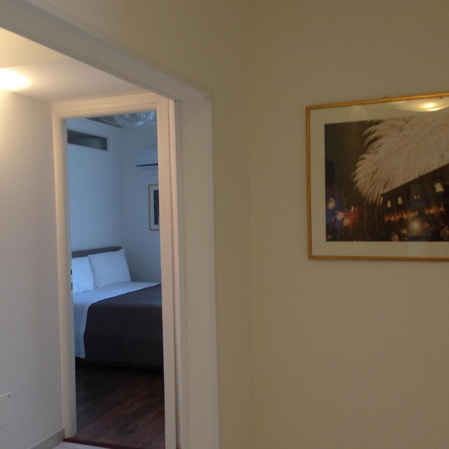 B&B Young Catania Exterior foto